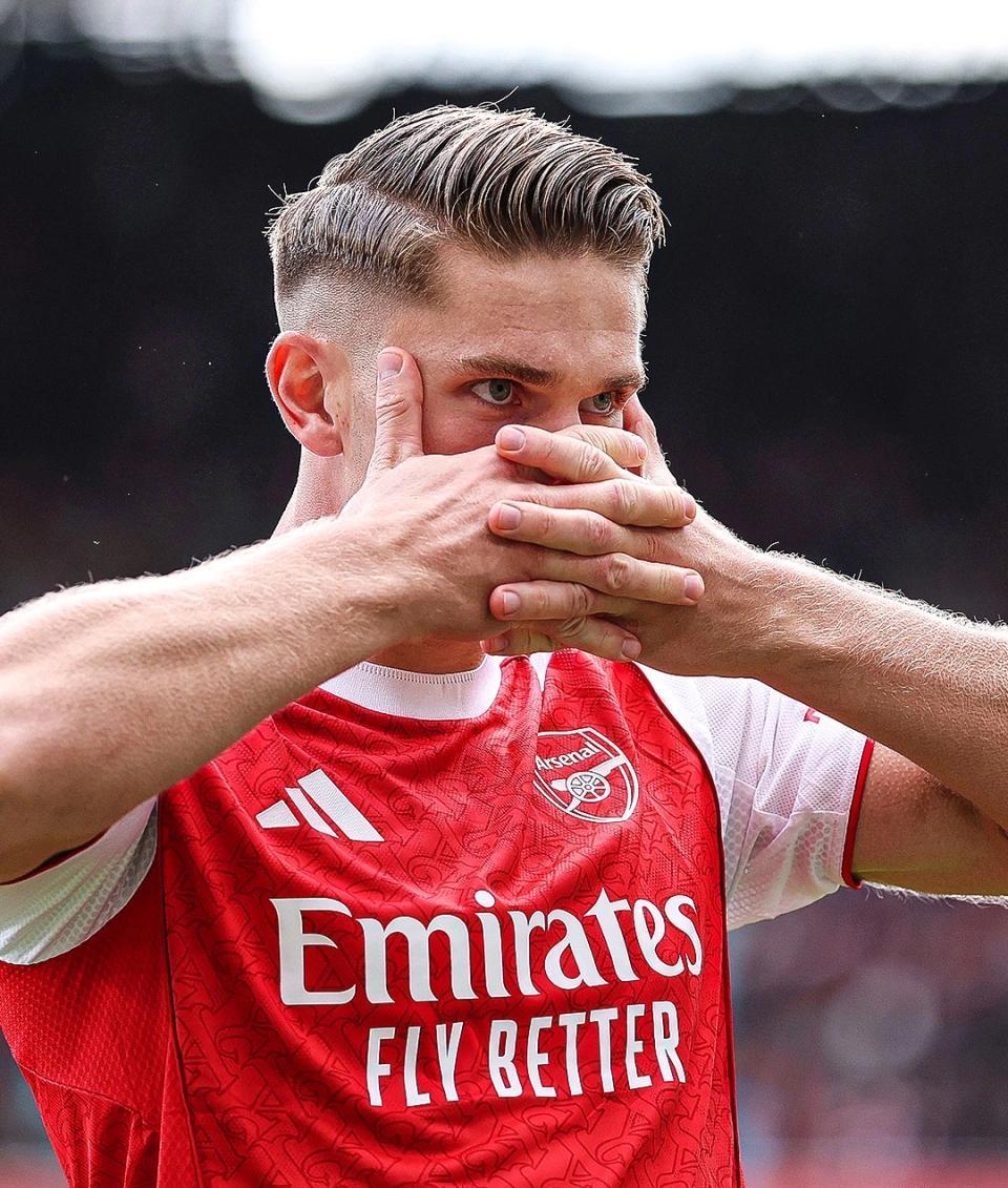 开云体育官网-关于阿森纳发布备战花絮,赛后战术微调,社区盾任务艰巨,资深球员宣示担当的信息