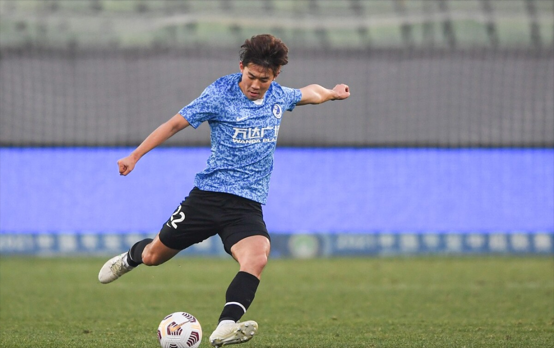 开云官网-关于风云突变那不勒斯冲刺阶段门线救险;中超版图或变;底气十足;球探报告显示潜力的信息