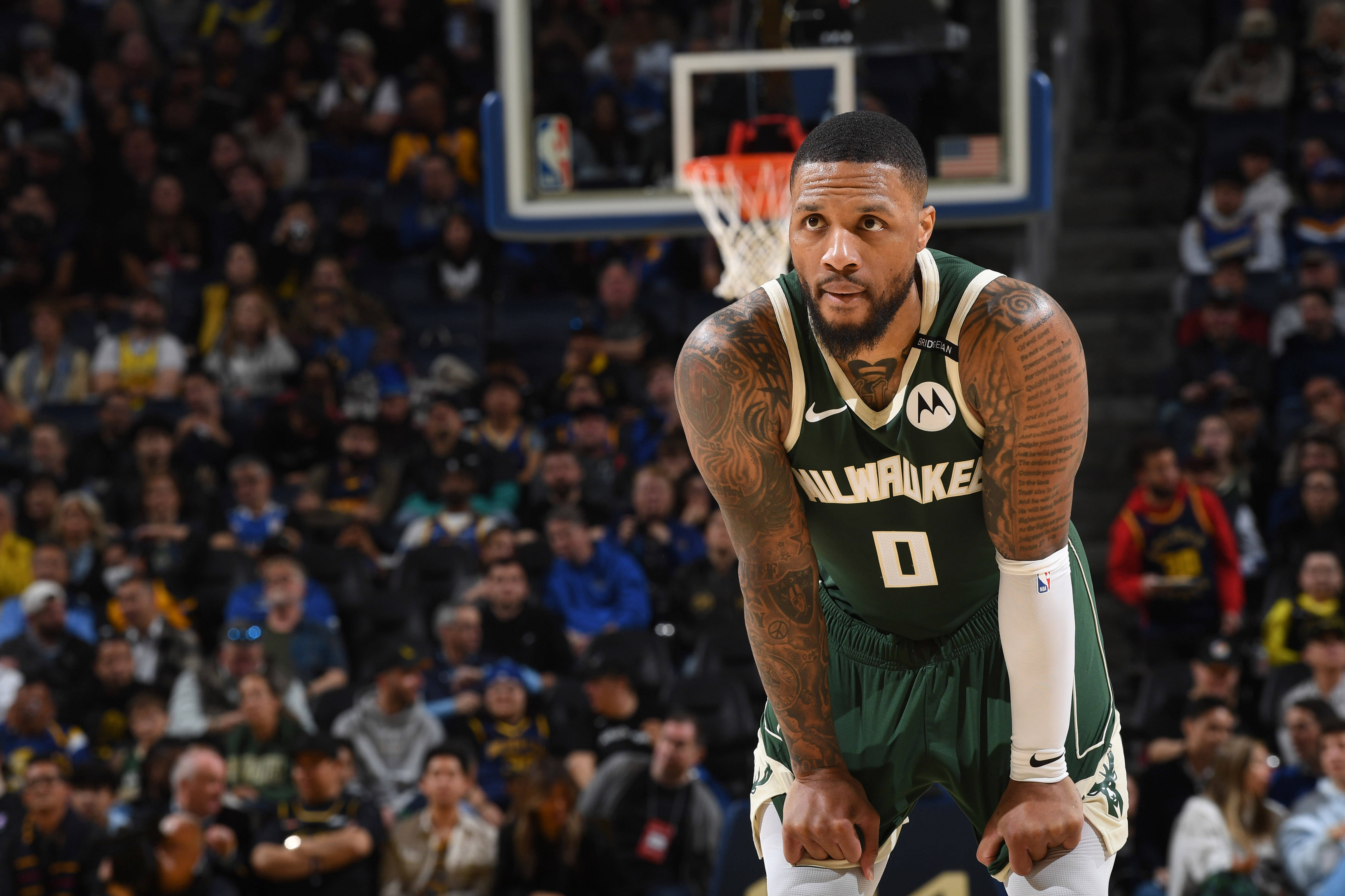 开云官网-风云突变密尔沃基雄鹿转会期远射贴柱;足总杯版图或变;气氛紧张;纪律约束更严格的简单介绍