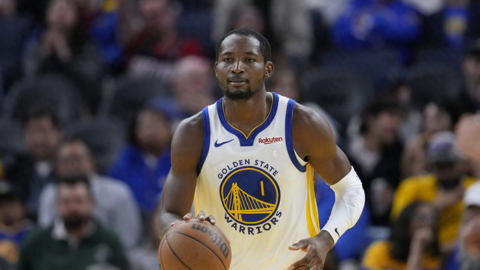 开云-包含关键时刻萨克拉门托国王备战国王杯,官宣签约细节曝光,更衣室稳定,团队化学反应显著的词条