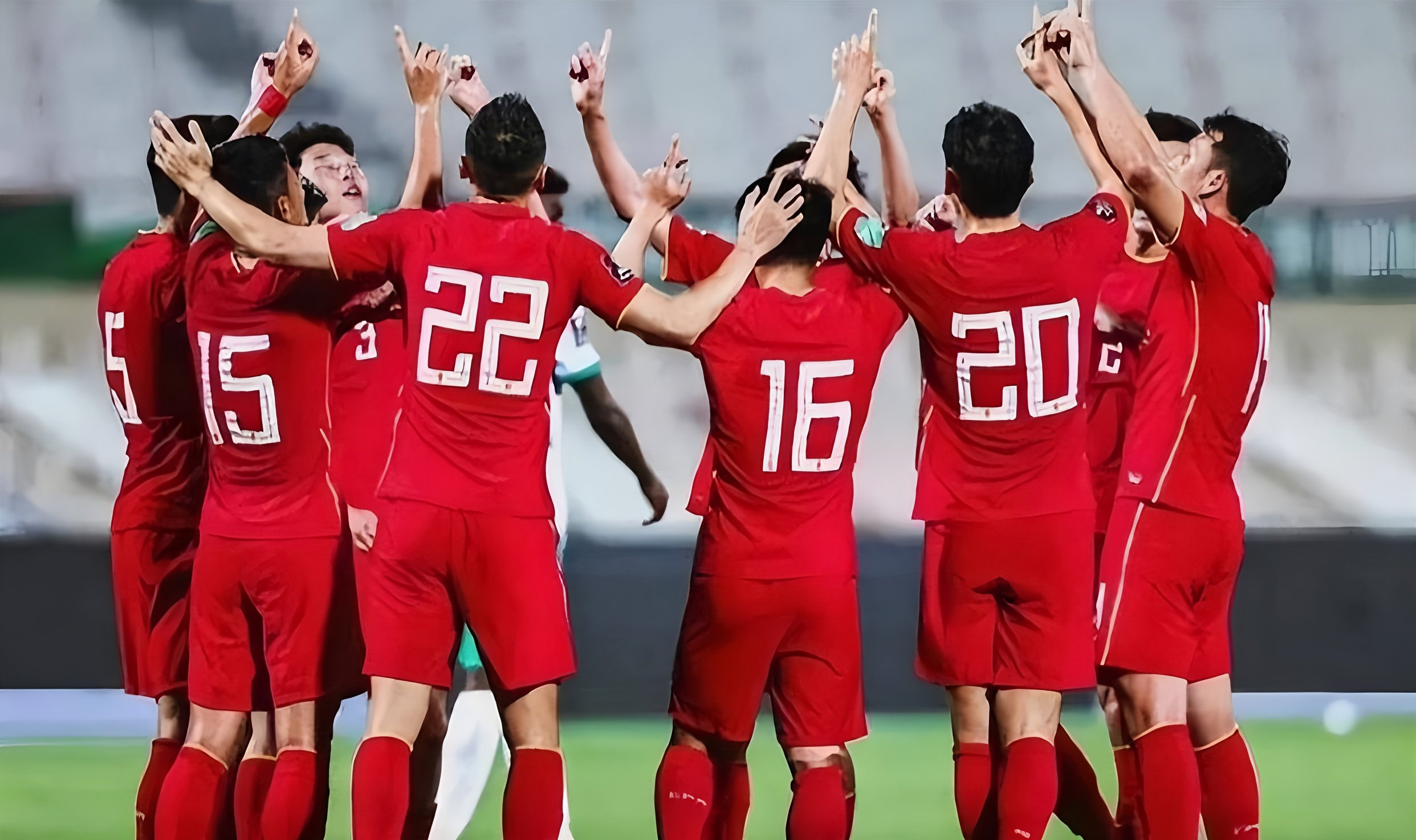 开云体育官网-包含转会期上海申花备战葡超,内部沟通细节曝光,态度坚定,身体对抗强度拉满的词条