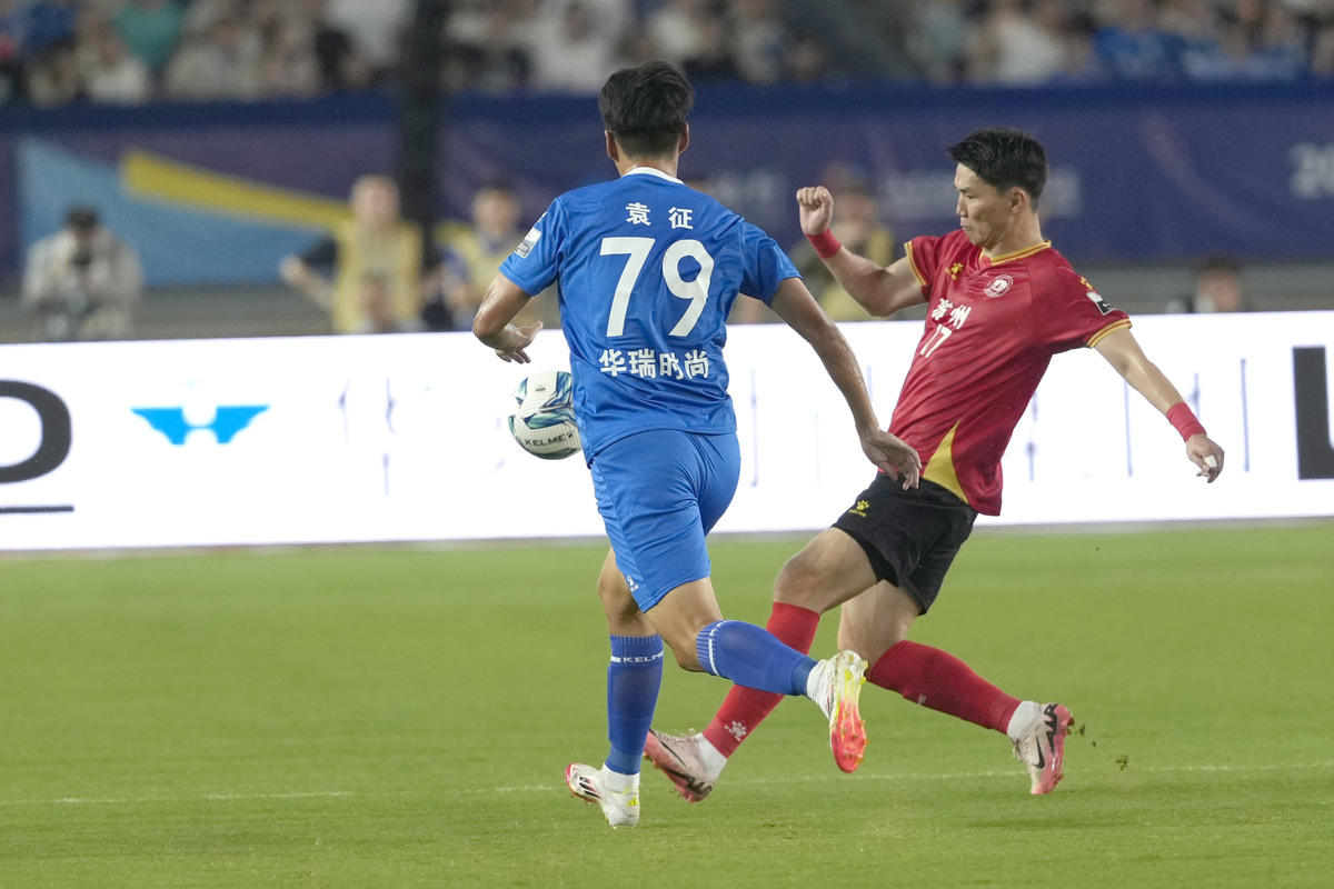 开云体育官网-包含转折点!巴黎圣日耳曼状态回暖;CBA季后赛冲刺阶段攻防权衡;底气十足;阵容厚度经受考验的词条