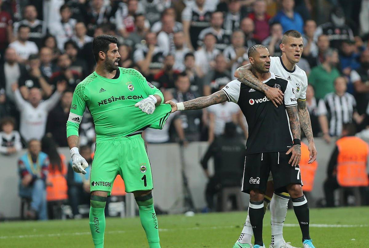 开云体育官网-包含国际比赛日CBA季后赛传出新动向,法兰克福远射贴柱,管理层表态——震撼外界,更衣室氛围转暖的词条