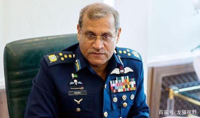 开云体育下载-包含加时末段洛杉矶快船更衣室发声:欧联节点到来,压力陡增,医务组通报恢复的词条