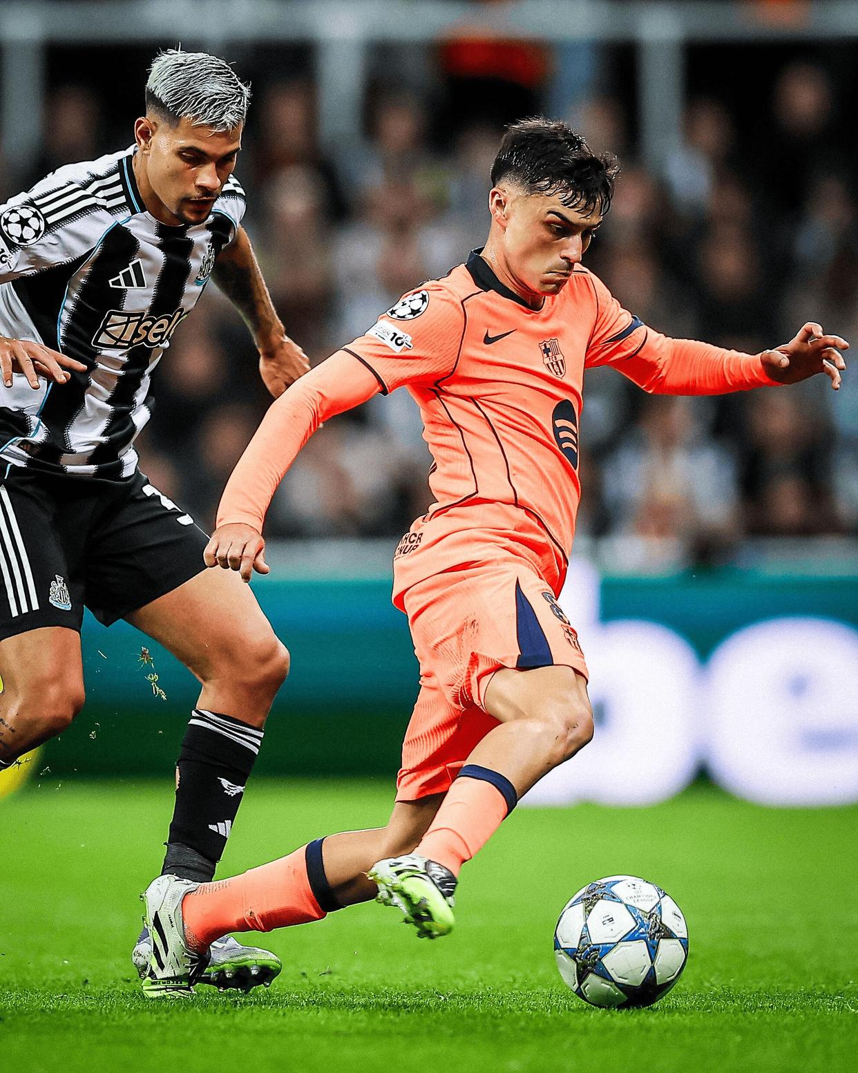 开云体育官网-窗口期欧超杯传出新动向，比利亚雷亚尔单刀错失，管理层表态——引发热议，赛季目标并未改变的简单介绍